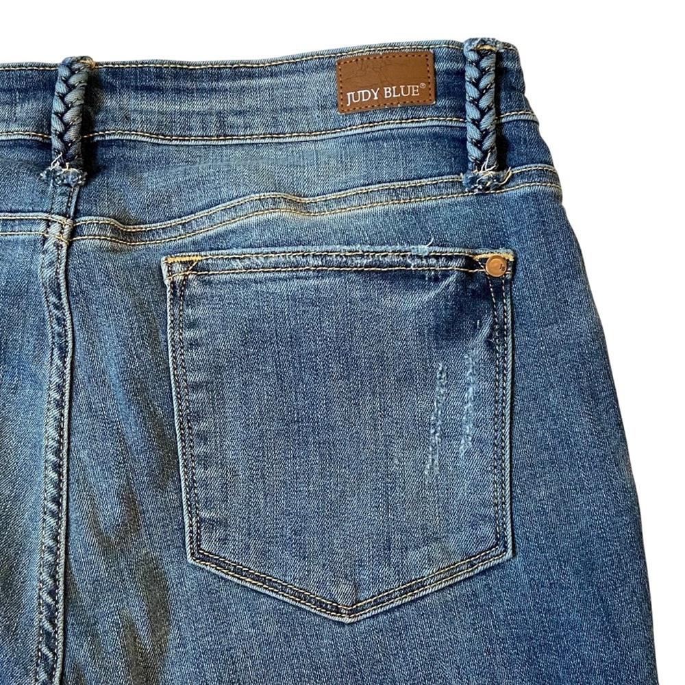 JUDY BLUE Slim Boot Cut Jeans Braided Belt Loops Lightly Distressed Womens 13/31 - Picture 10 of 14
